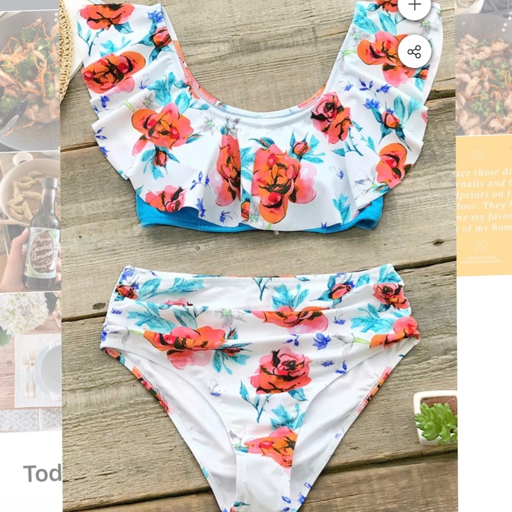 Two piece bathing suit NWT